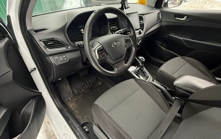 Hyundai Solaris II рестайлинг, 2021 год, 1 630 000 рублей, 5 фотография