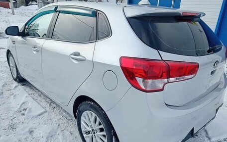 KIA Rio III рестайлинг, 2017 год, 975 000 рублей, 4 фотография