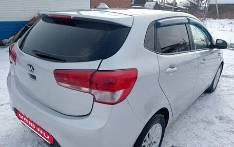 KIA Rio III рестайлинг, 2017 год, 975 000 рублей, 5 фотография