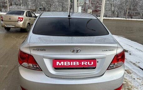 Hyundai Solaris II рестайлинг, 2013 год, 970 000 рублей, 3 фотография