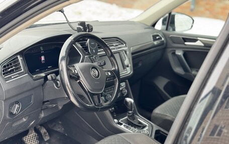 Volkswagen Tiguan II, 2017 год, 2 190 000 рублей, 5 фотография