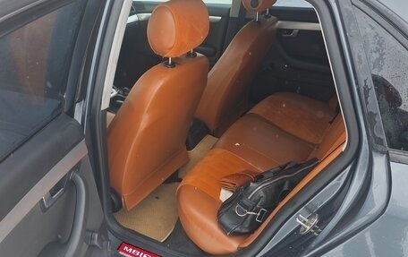 Audi A4, 2005 год, 650 000 рублей, 15 фотография