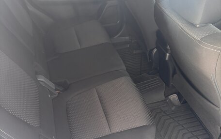 Mitsubishi Outlander III рестайлинг 3, 2018 год, 1 800 000 рублей, 10 фотография