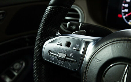 Mercedes-Benz S-Класс, 2019 год, 4 749 700 рублей, 26 фотография