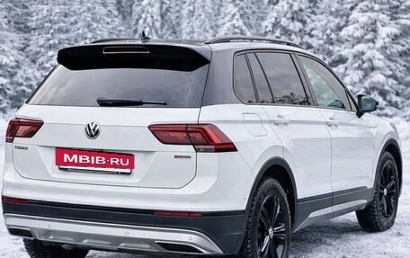 Volkswagen Tiguan II, 2019 год, 3 499 000 рублей, 2 фотография