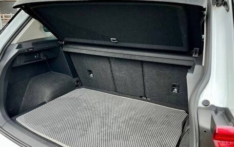 Volkswagen Tiguan II, 2019 год, 3 499 000 рублей, 11 фотография