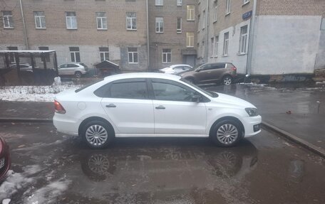Volkswagen Polo VI (EU Market), 2019 год, 740 000 рублей, 2 фотография