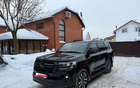 Toyota Land Cruiser 200, 2018 год, 7 490 000 рублей, 3 фотография