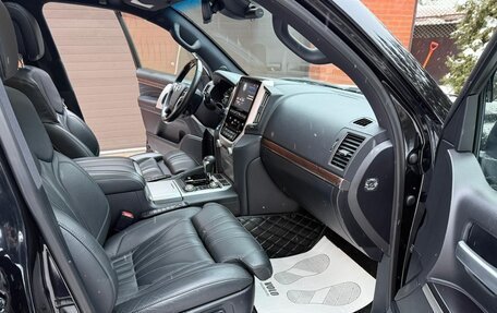 Toyota Land Cruiser 200, 2018 год, 7 490 000 рублей, 7 фотография