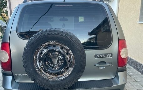 Chevrolet Niva I рестайлинг, 2009 год, 450 000 рублей, 4 фотография