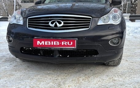 Infiniti QX50 I рестайлинг, 2015 год, 1 700 000 рублей, 2 фотография