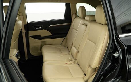 Toyota Highlander III, 2017 год, 3 489 050 рублей, 9 фотография