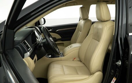 Toyota Highlander III, 2017 год, 3 489 050 рублей, 10 фотография