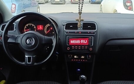 Volkswagen Polo VI (EU Market), 2013 год, 710 000 рублей, 9 фотография