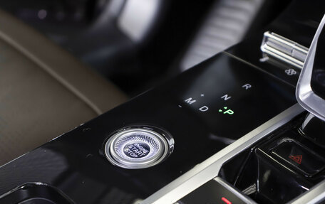 Chery Tiggo 8 Pro, 2022 год, 1 695 000 рублей, 28 фотография