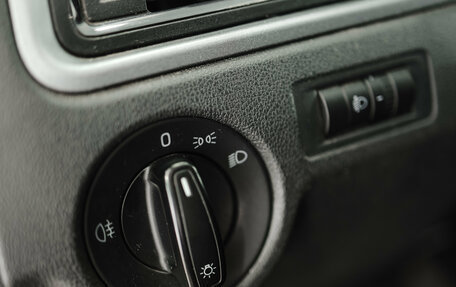 Skoda Rapid I, 2014 год, 880 000 рублей, 11 фотография