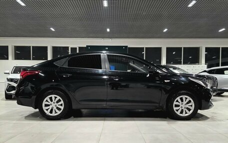 Hyundai Solaris II рестайлинг, 2017 год, 1 140 000 рублей, 8 фотография