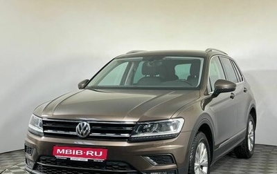 Volkswagen Tiguan II, 2018 год, 2 700 000 рублей, 1 фотография