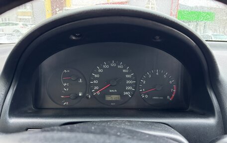 Mazda 626, 1998 год, 158 000 рублей, 8 фотография