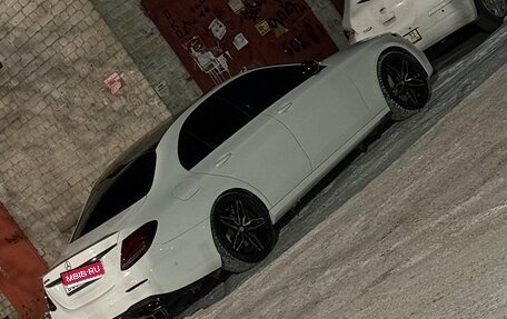 Mercedes-Benz E-Класс, 2016 год, 3 500 000 рублей, 2 фотография