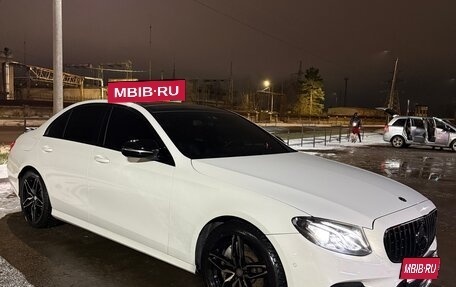 Mercedes-Benz E-Класс, 2016 год, 3 500 000 рублей, 6 фотография