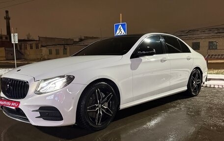 Mercedes-Benz E-Класс, 2016 год, 3 500 000 рублей, 7 фотография
