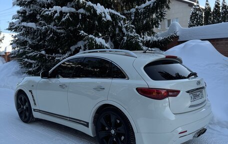 Infiniti FX II, 2010 год, 1 450 000 рублей, 3 фотография