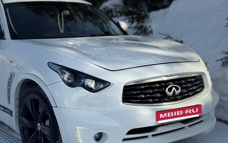 Infiniti FX II, 2010 год, 1 450 000 рублей, 10 фотография