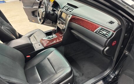 Toyota Camry, 2012 год, 1 630 000 рублей, 10 фотография