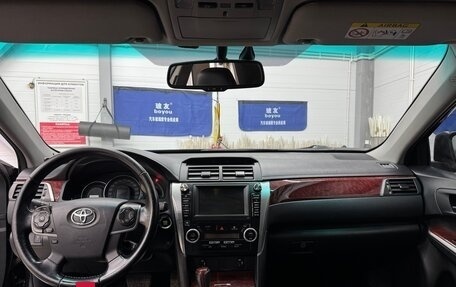 Toyota Camry, 2012 год, 1 630 000 рублей, 8 фотография