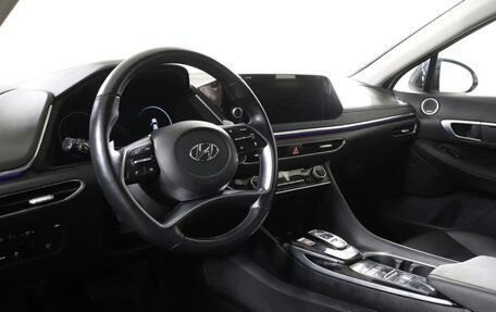 Hyundai Sonata VIII, 2020 год, 2 600 000 рублей, 5 фотография