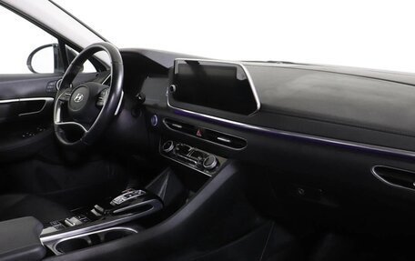 Hyundai Sonata VIII, 2020 год, 2 600 000 рублей, 8 фотография