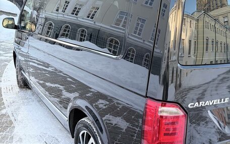 Volkswagen Caravelle T6 рестайлинг, 2019 год, 4 900 000 рублей, 3 фотография