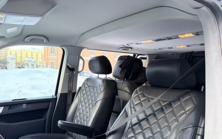 Volkswagen Caravelle T6 рестайлинг, 2019 год, 4 900 000 рублей, 7 фотография