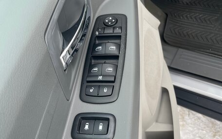 Chrysler Town & Country V рестайлинг, 2010 год, 1 200 000 рублей, 12 фотография