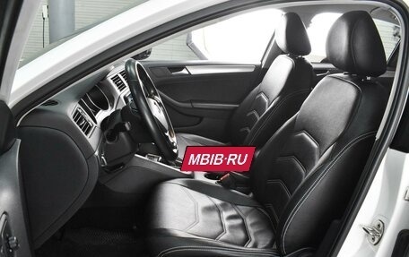 Volkswagen Jetta VI, 2015 год, 1 319 000 рублей, 10 фотография