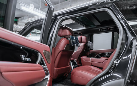 Land Rover Range Rover IV рестайлинг, 2025 год, 23 800 000 рублей, 13 фотография