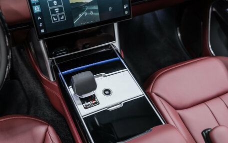 Land Rover Range Rover IV рестайлинг, 2025 год, 23 800 000 рублей, 15 фотография