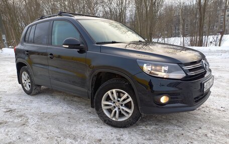 Volkswagen Tiguan I, 2011 год, 1 020 000 рублей, 4 фотография