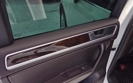 Volkswagen Touareg III, 2014 год, 2 900 000 рублей, 7 фотография