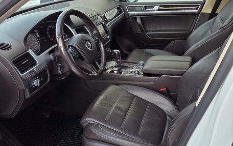 Volkswagen Touareg III, 2014 год, 2 900 000 рублей, 9 фотография