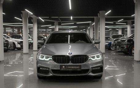 BMW 5 серия, 2018 год, 3 200 000 рублей, 3 фотография