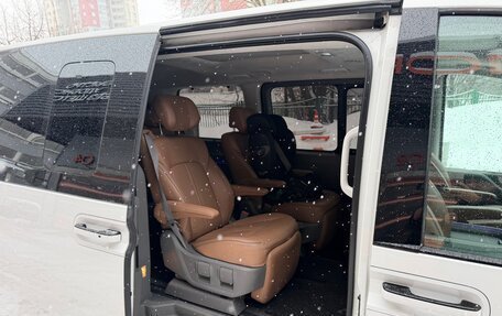 Hyundai Staria, 2021 год, 5 500 000 рублей, 10 фотография