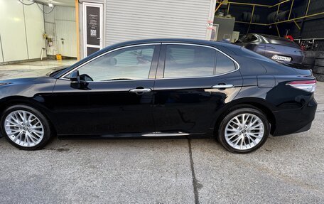 Toyota Camry, 2019 год, 2 230 000 рублей, 8 фотография