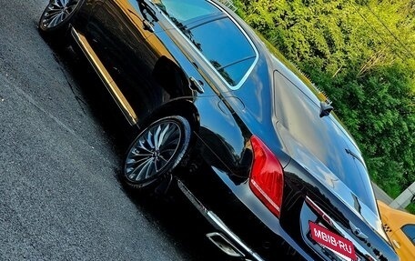 Genesis G90 I рестайлинг, 2017 год, 2 300 000 рублей, 8 фотография