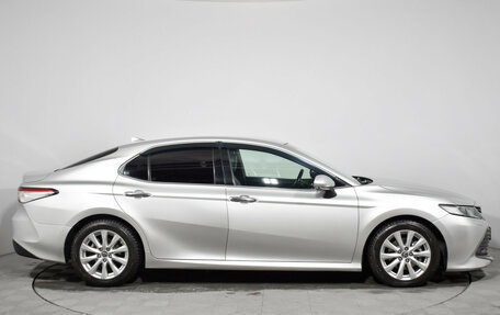 Toyota Camry, 2018 год, 2 189 000 рублей, 4 фотография