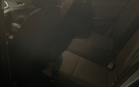 Hyundai Solaris II рестайлинг, 2018 год, 1 200 000 рублей, 4 фотография