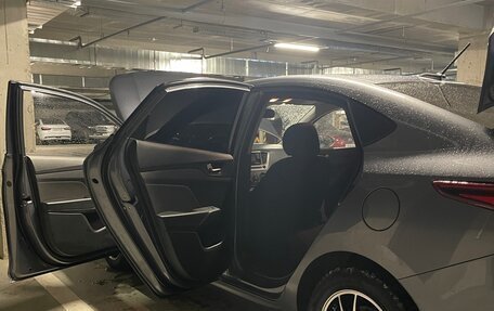 Hyundai Solaris II рестайлинг, 2018 год, 1 200 000 рублей, 15 фотография