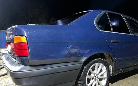 BMW 5 серия, 1989 год, 370 000 рублей, 8 фотография