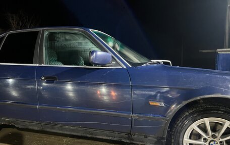 BMW 5 серия, 1989 год, 370 000 рублей, 2 фотография